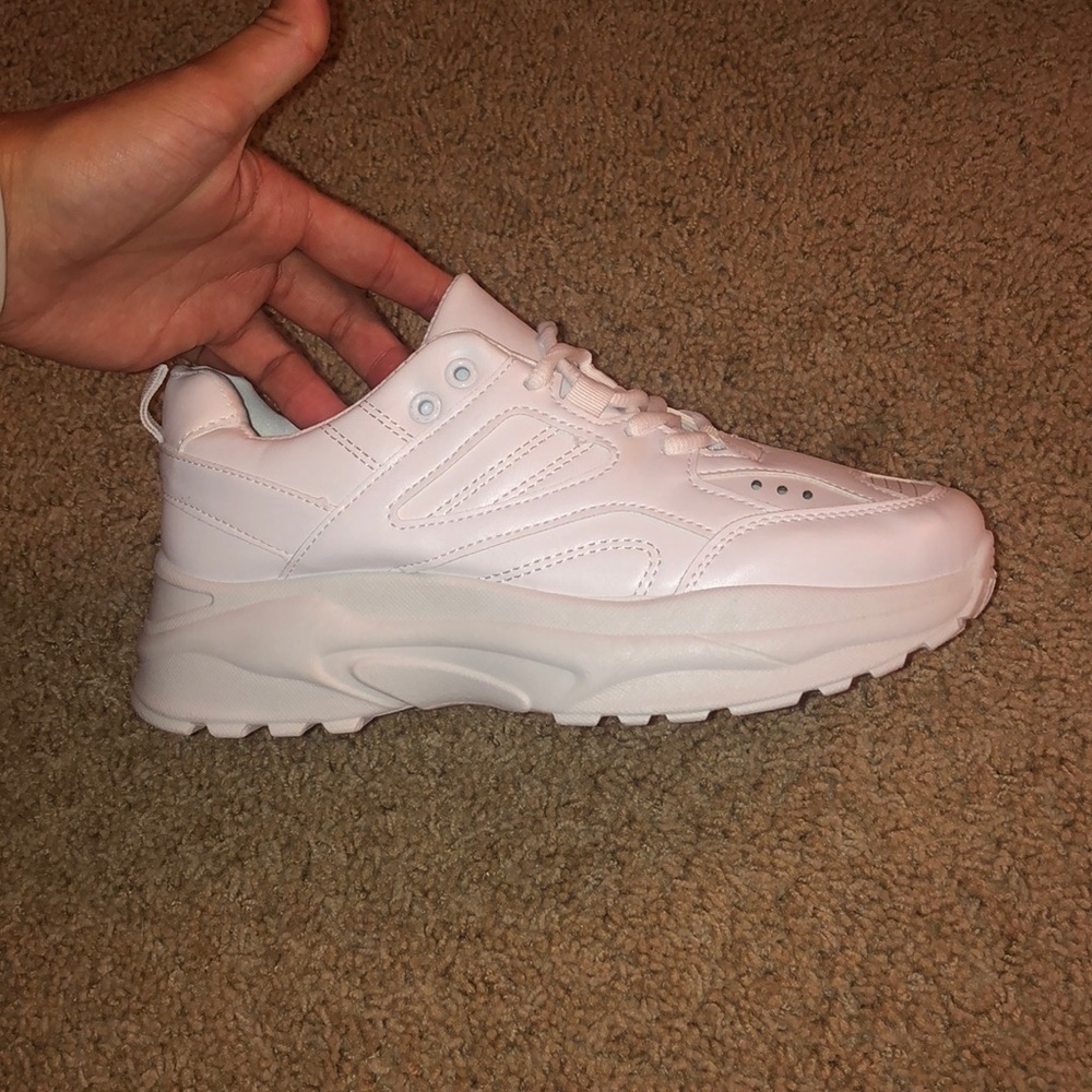 Chunky sports sneaker